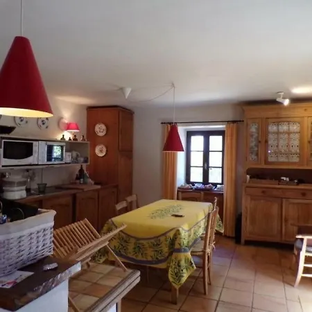 House La Garenne Mejere 2 Tatil Evi *